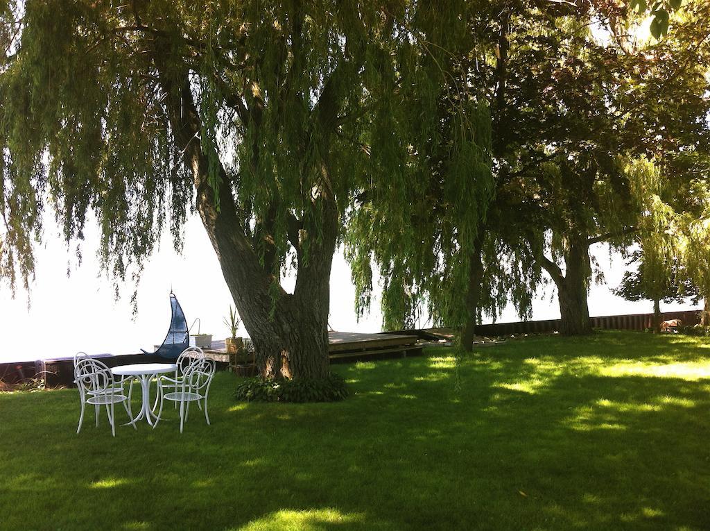 Point Pelee Lakeshore B&B Leamington Exterior foto